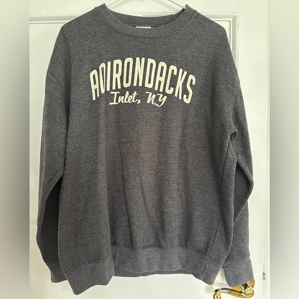 Women’s Adirondack Inlet NY crew neck sweater LARGE